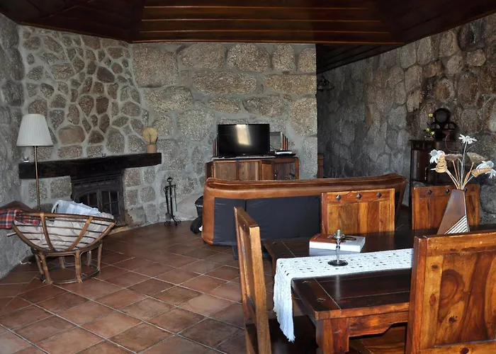 Casa De Fora Semesterbostad *